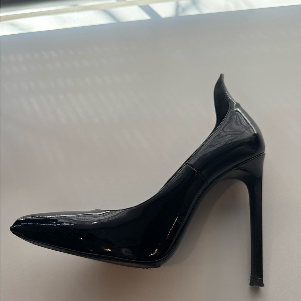 Saint Laurent Black Patent Leather Pointed Toe Stiletto Pumps - Picture 3 of 4